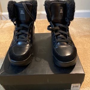 Mens boots